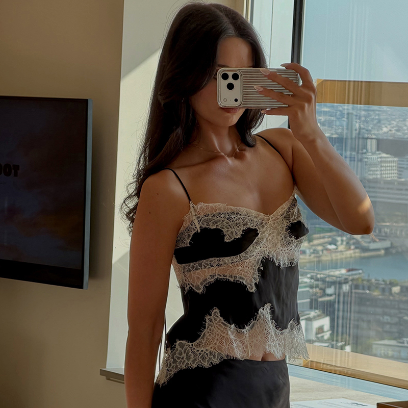 Completo gonna in tessuto sati - Elastic Lace Trim recensione e prezzo